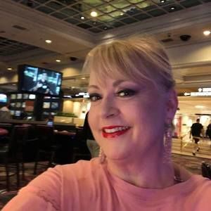 Meet your Posher, Lynn